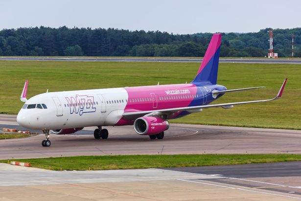 Wizz Air plane