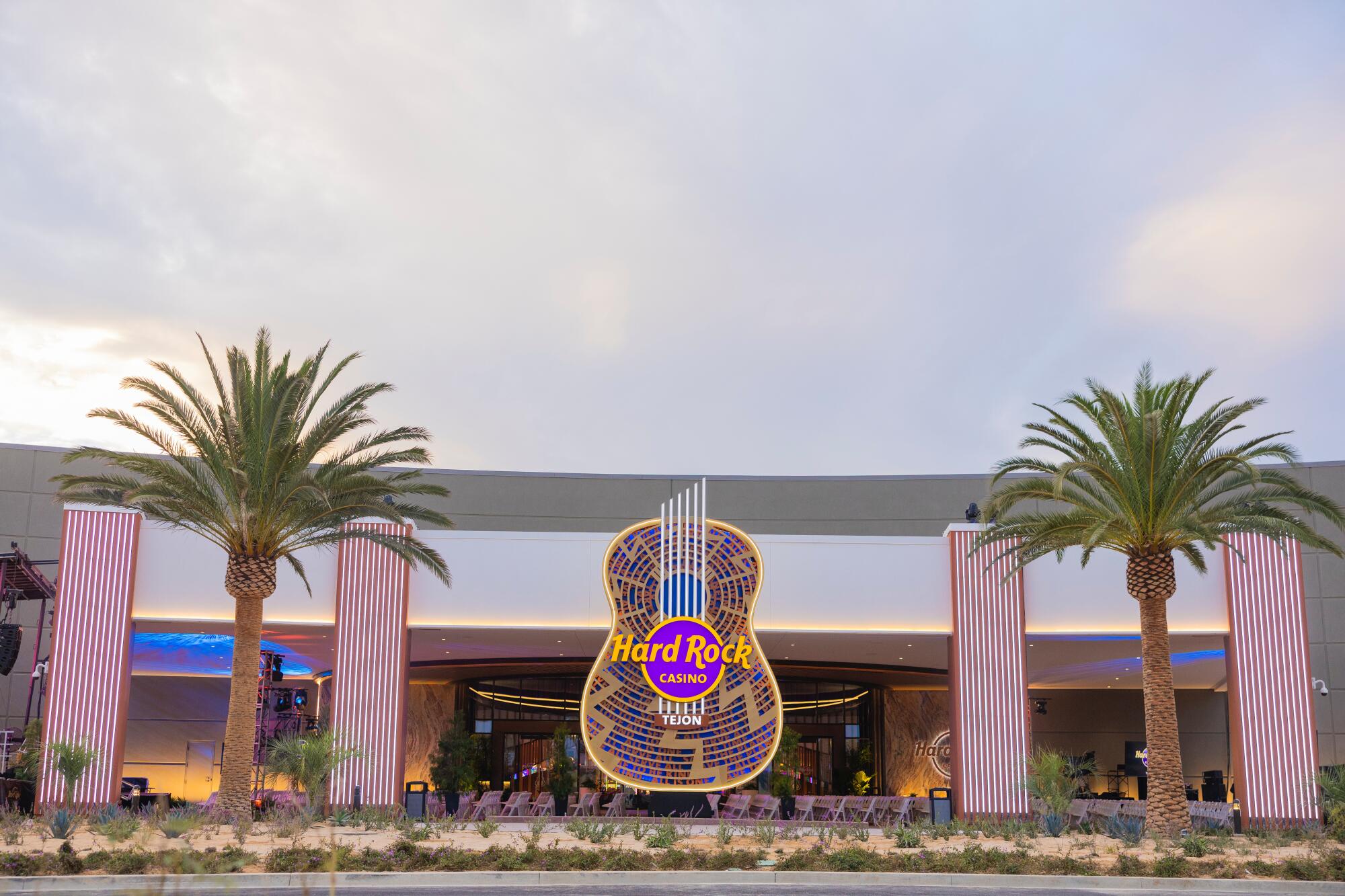 The property is the first full-scale gaming and entertainment destination in Kern County.
