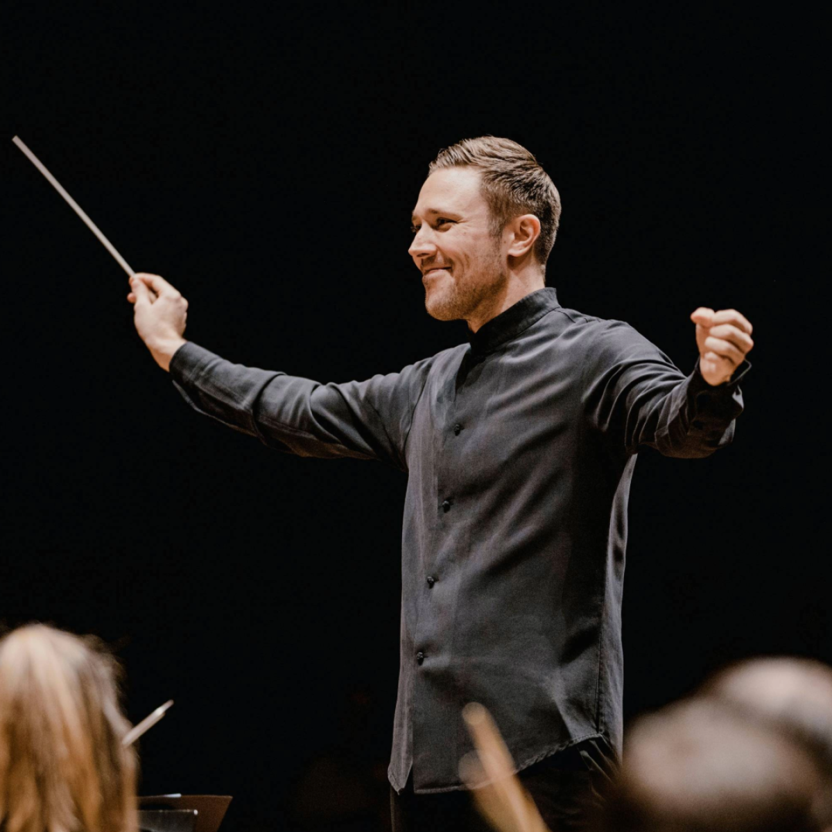 Roberto González-Monjas conducts the L.A. Phil this weekend at Walt Disney Concert Hall.