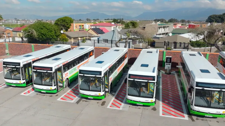 Cape Town’s Arrowgate Depot, equipped with Autel Energy’s MaxiCharger DC Fast units, powering the city’s growing fleet of electric buses — the largest public EV bus charging hub in South Africa.