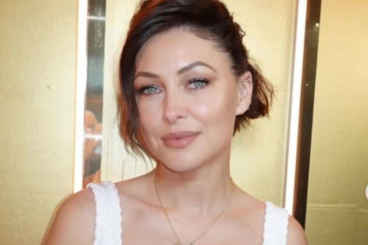 Emma Willis