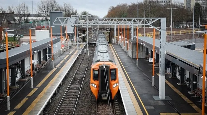 Train arriving at Willenhall Station.