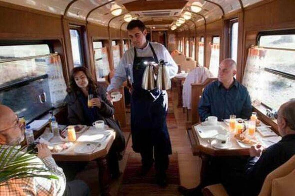Dining car