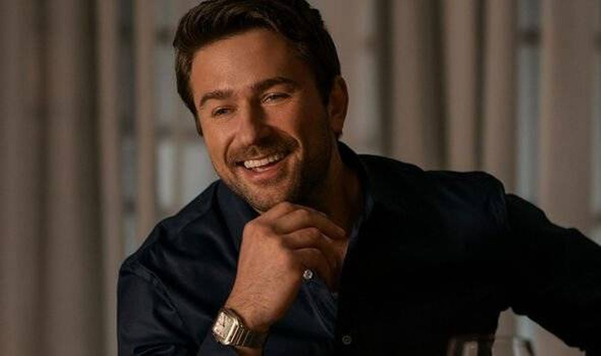 Brandon Sklenar in The Housemaid.