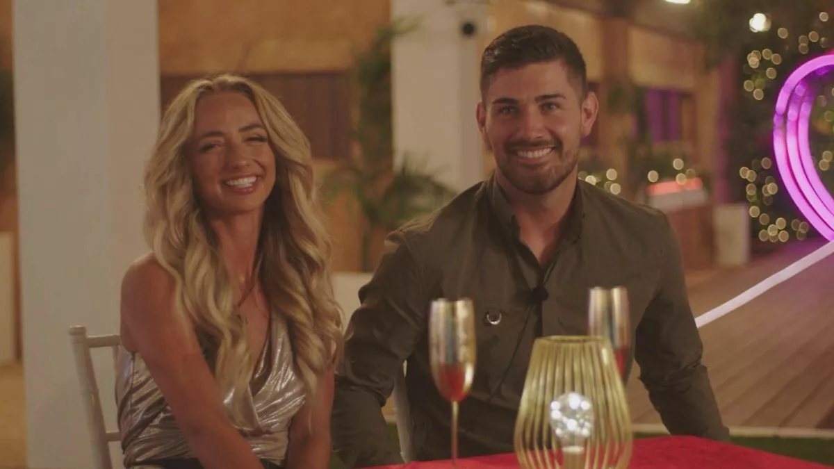 Abi Moores and Scott van-der-Sluis