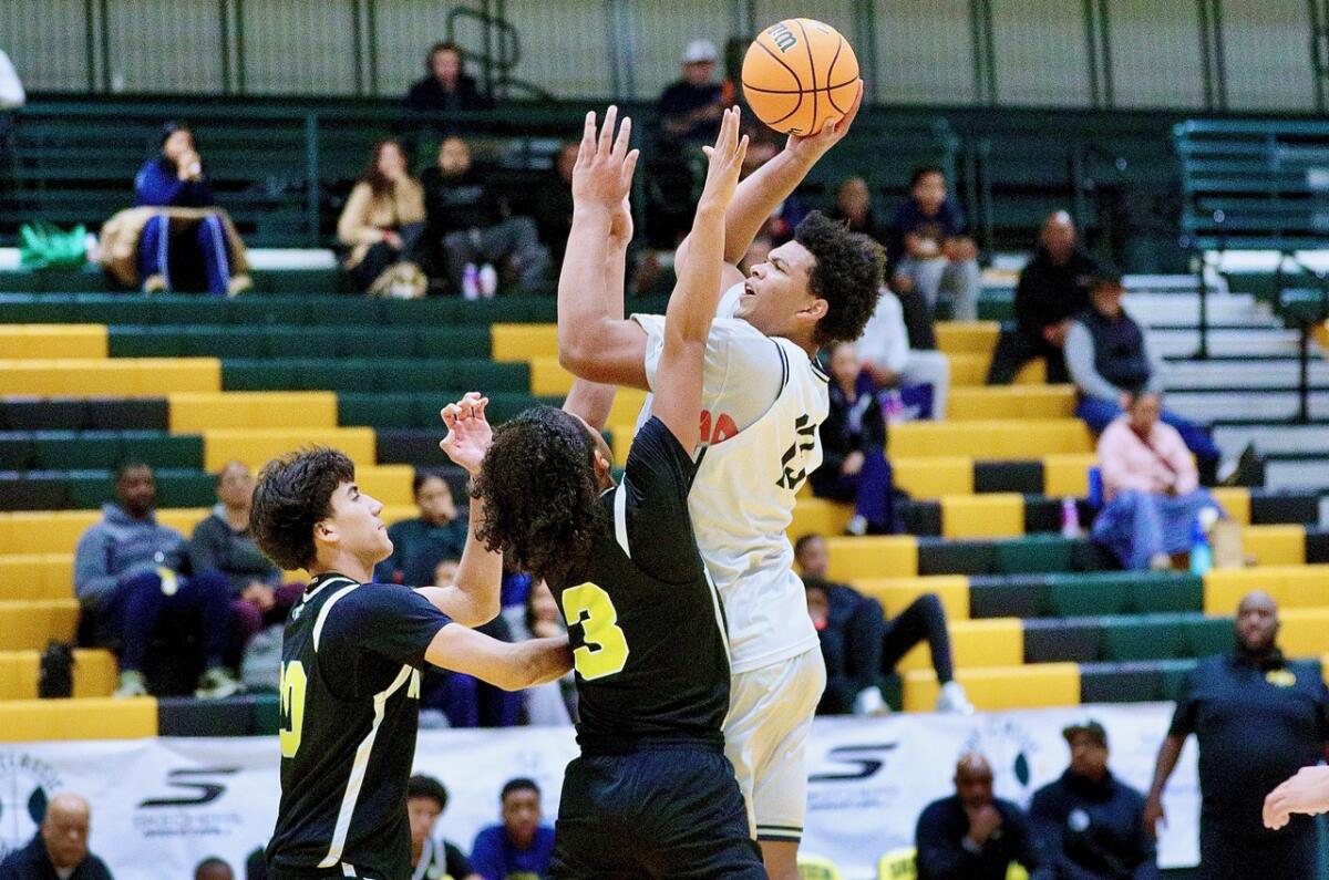 Brentwood's Ethan Hill.